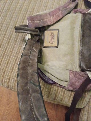 Mochila Anekke Beige y Morado