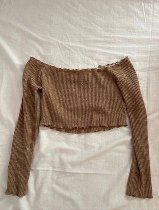 Camiseta hombros descubiertos marrón Talla S