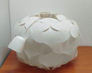 Lámpara colgante IKEA blanca