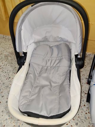 Silla de coche y trona para bebé 3 en 1