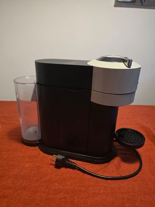 Cafetera De'Longhi Vertuo Next