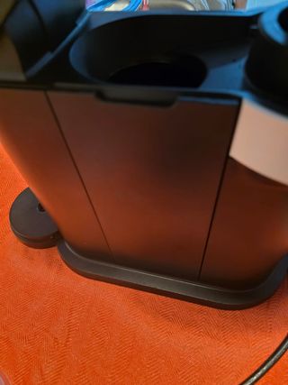 Cafetera De'Longhi Vertuo Next