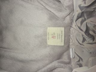 Confezione di cappotti nelle taglie 24 e 36