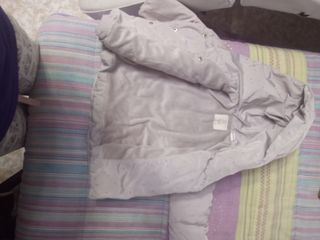 Confezione di cappotti nelle taglie 24 e 36