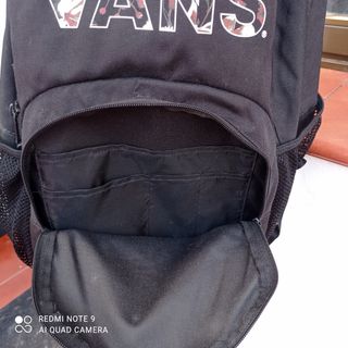 Mochila VANS negra