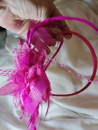 Vestido de fiesta elegante color berenjena