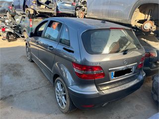 DESPIECE MERCEDES B180
AÑO 2011 /2.0 DIÉSEL 640940