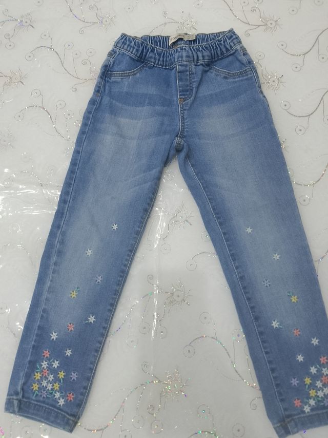 Jeans bambina con fiori