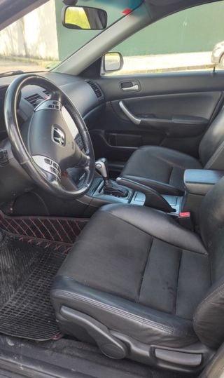 Honda Accord 2.0 