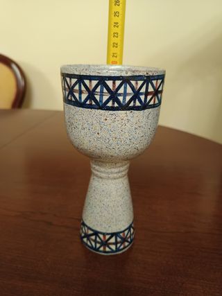 Copa de cerámica decorada