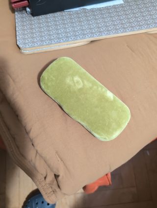 Funda de gafas Gucci color verde limon/gris