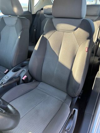 SEAT Leon 1.6 TDI 2010