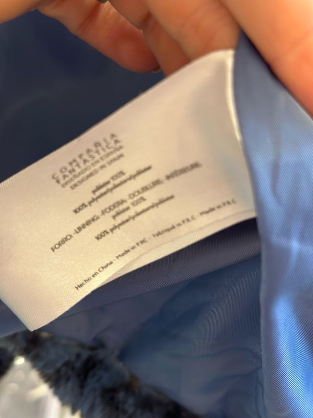 Abrigo Compañía Fantástica estampado