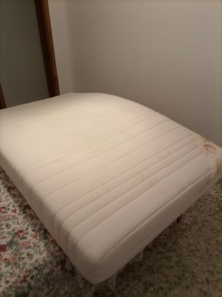 Vendo colchón de  viscoelástica,se adapta al cuerp