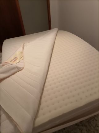 Vendo colchón de  viscoelástica,se adapta al cuerp