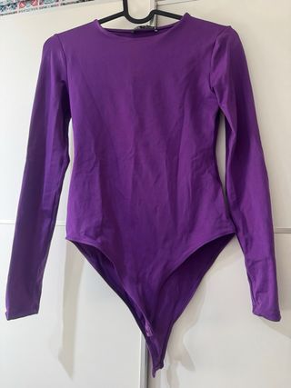 Body manga larga Zara morado