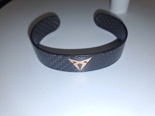 Pulsera Cupra Fibra de Carbono