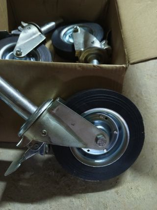 4 Ruedas de Andamio Nuevas