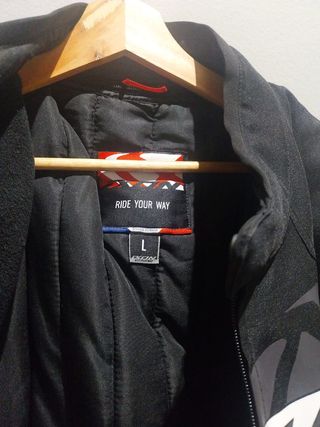 Chaqueta de moto Ixon Negra