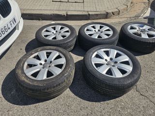 4 Llantas Audi 225/55 R16 99Y