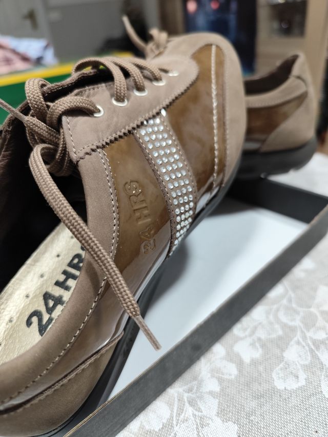 Zapatos 24horas beige Mujer