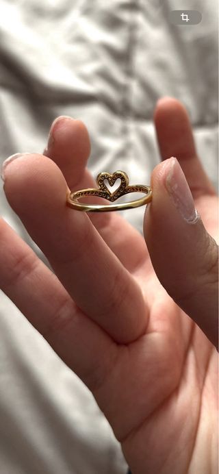 Anillo Pandora Dorado Corazón