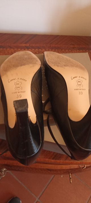 Scarpe eleganti JEAN MARIE in pelle nera