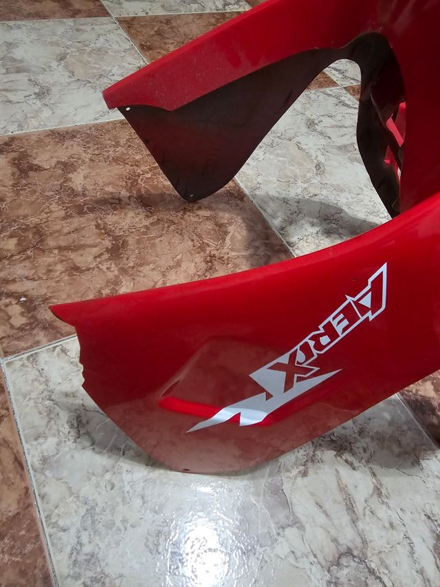 Carenado Yamaha Aerox Rojo