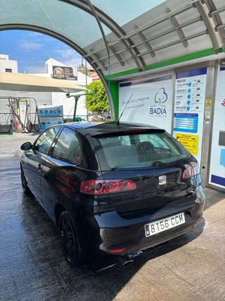 Seat Ibiza FR 1.9 TDI 130cv 2004 3p diésel manual