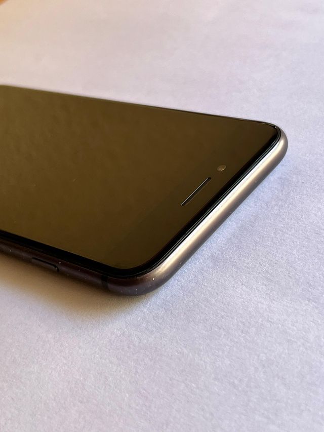 iPhone 8 Nero 64 GB