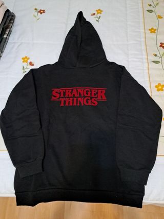 Sudadera Stranger Things Talla M