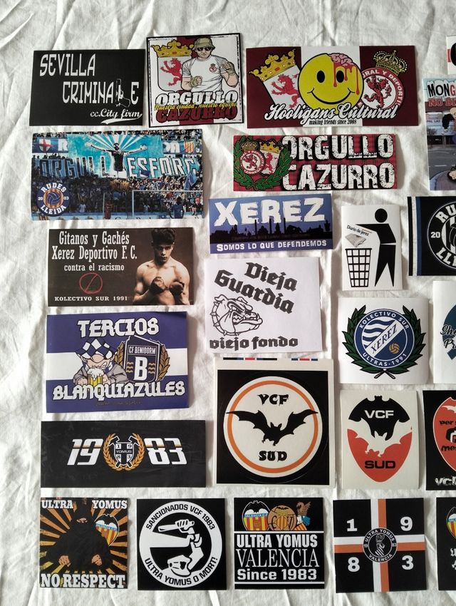 Lote 29 pegatinas Fútbol y grupos ultras