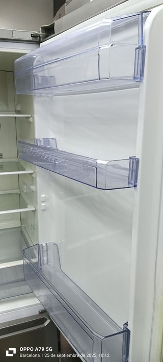 Nevera Combi Beko
No Frost energía A+