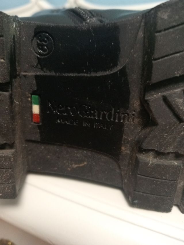 Botas militares piel altas cremallera