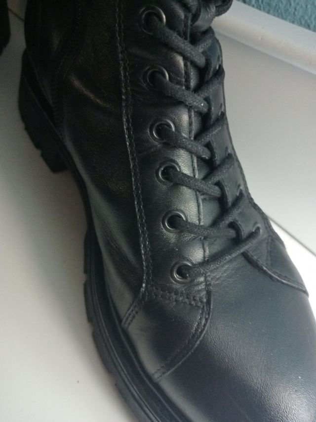 Botas militares piel altas cremallera