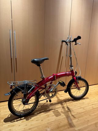 Bicicleta plegable Dahon roja