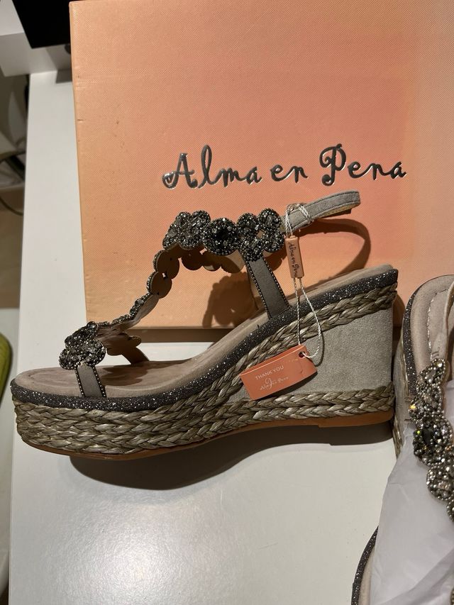Sandali Alma en Pena beige e argento Nuevas