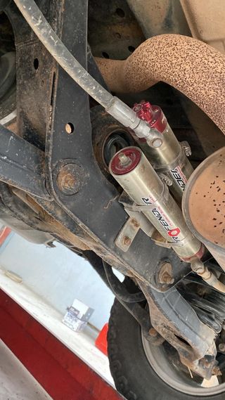 Mitsubishi Montero 2003
