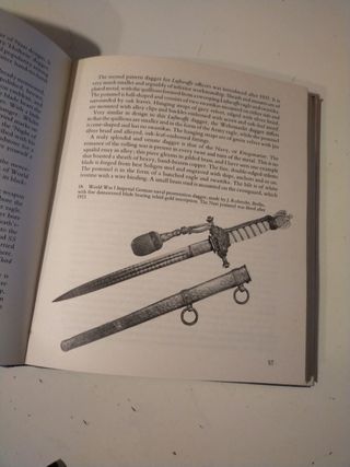 Libro Guida per collezionisti a Militaria