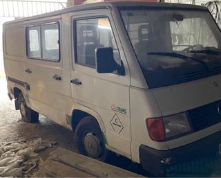 Despiece Mercedes MB 100
