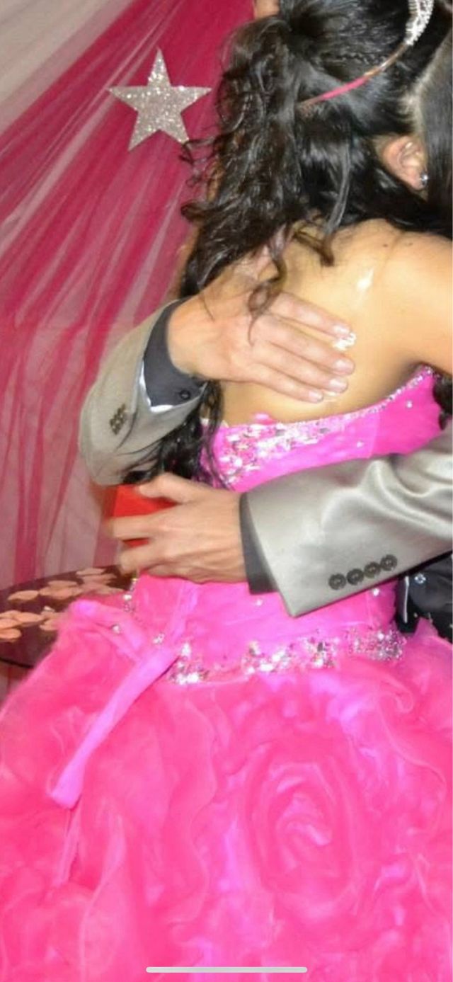 Vestido 15 Años Fucsia Corset