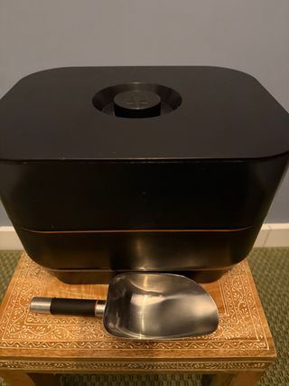 Cubitera Jager con pala