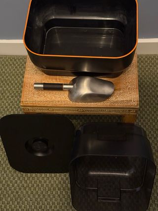 Cubitera Jager con pala