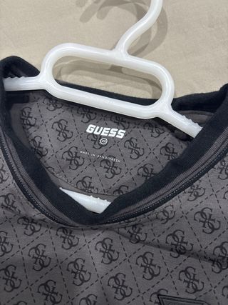 Camiseta Guess Original Estampada Gris