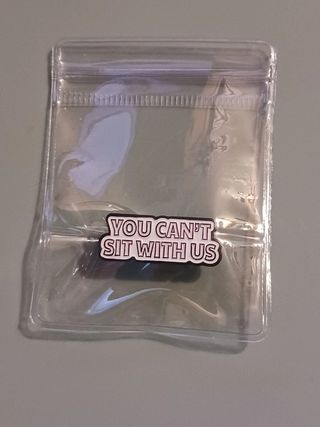 Pin "You Can't Sit With Us" (do filme Mean Girls)