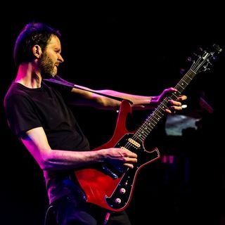 Guitarra Ibanez Paul Gilbert Fireman 150