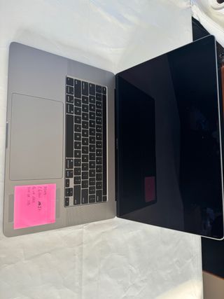 MacBook Pro 16 2019 16GB RAM 500GB SSD