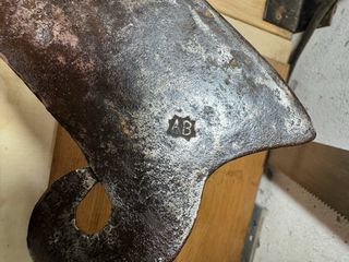 Hacha antigua de carnicero