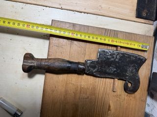 Hacha antigua de carnicero