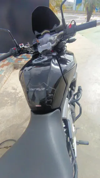 Kawasaki Versys 650. Limitada A2.   50 mil km